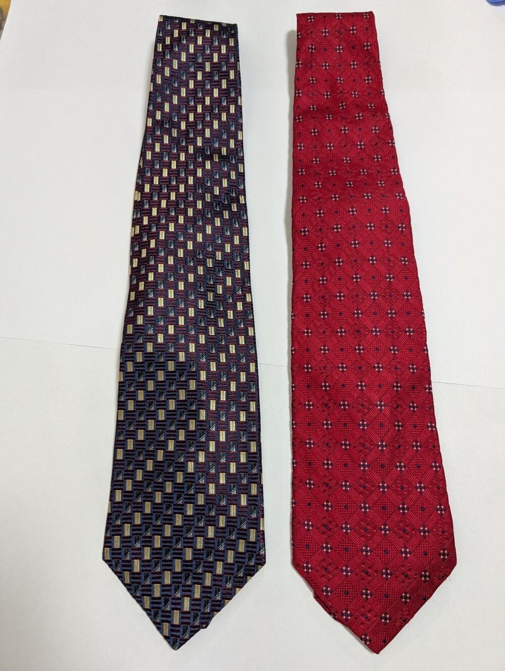Geoffrey Beene Silk Necktie Lot 2 Red Navy Blue Geometric Business Ties VTG USA